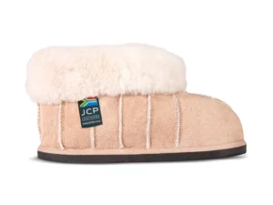 Sheepskin slipper with black sole, stitched detail and wool cuff – Lowveld Classic slipper.